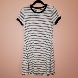 🌻 Striped T-shirt Dress
